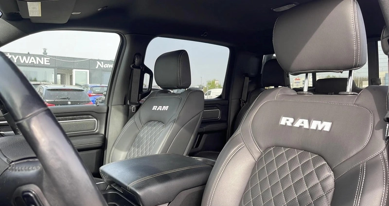 Dodge RAM cena 239900 przebieg: 43563, rok produkcji 2019 z Bełżyce małe 379